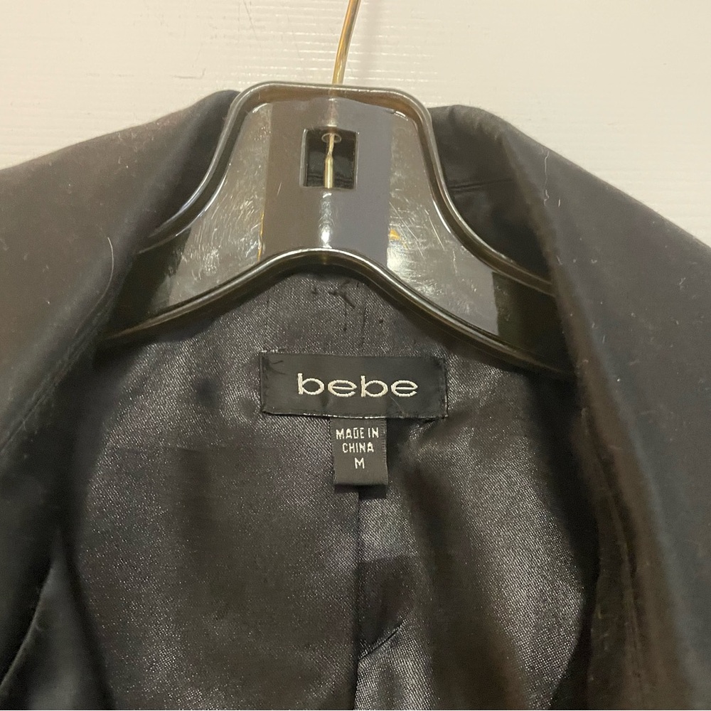 BEBE Black Belted Trench Coat Super Unique and Versatile Size Medium. - Picture 6 of 6